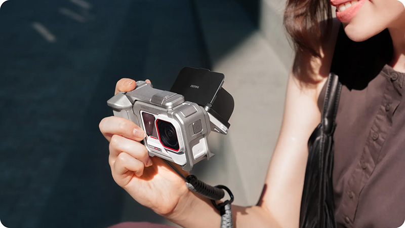 Insta360 Ace Pro 2 配件-翻轉螢幕遮光罩